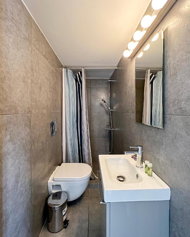 Panoramic Cityscape Maisonette In Agios Dimitrios Διαμέρισμα *